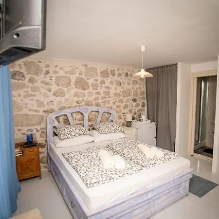 Epidaurus Πανσιόν Ντουμπρόβνικ